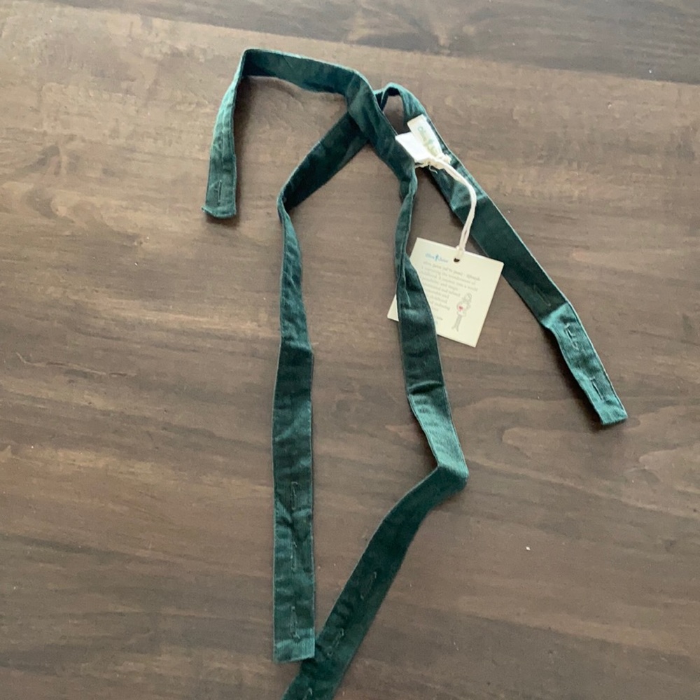Olive Juice suspenders, size 5-6 years